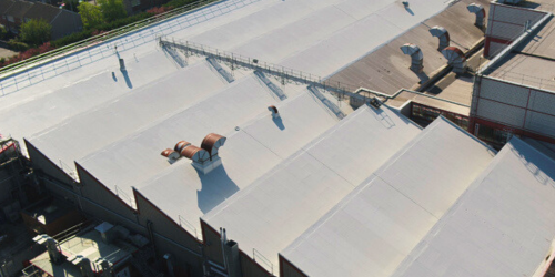Plochá strecha na nej umelohmotné strešné fólie Bauder - fólia na strechu FPO-TPO-PVC
